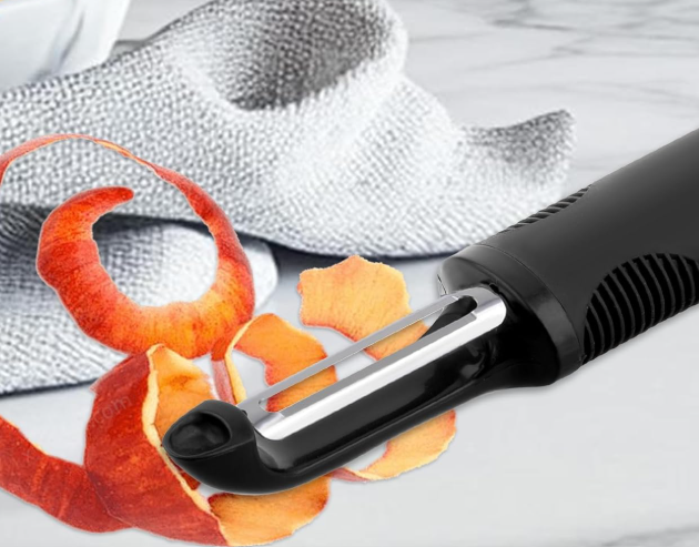 The Ultimate Kitchen Skinner: Precision Peeling Made Easy